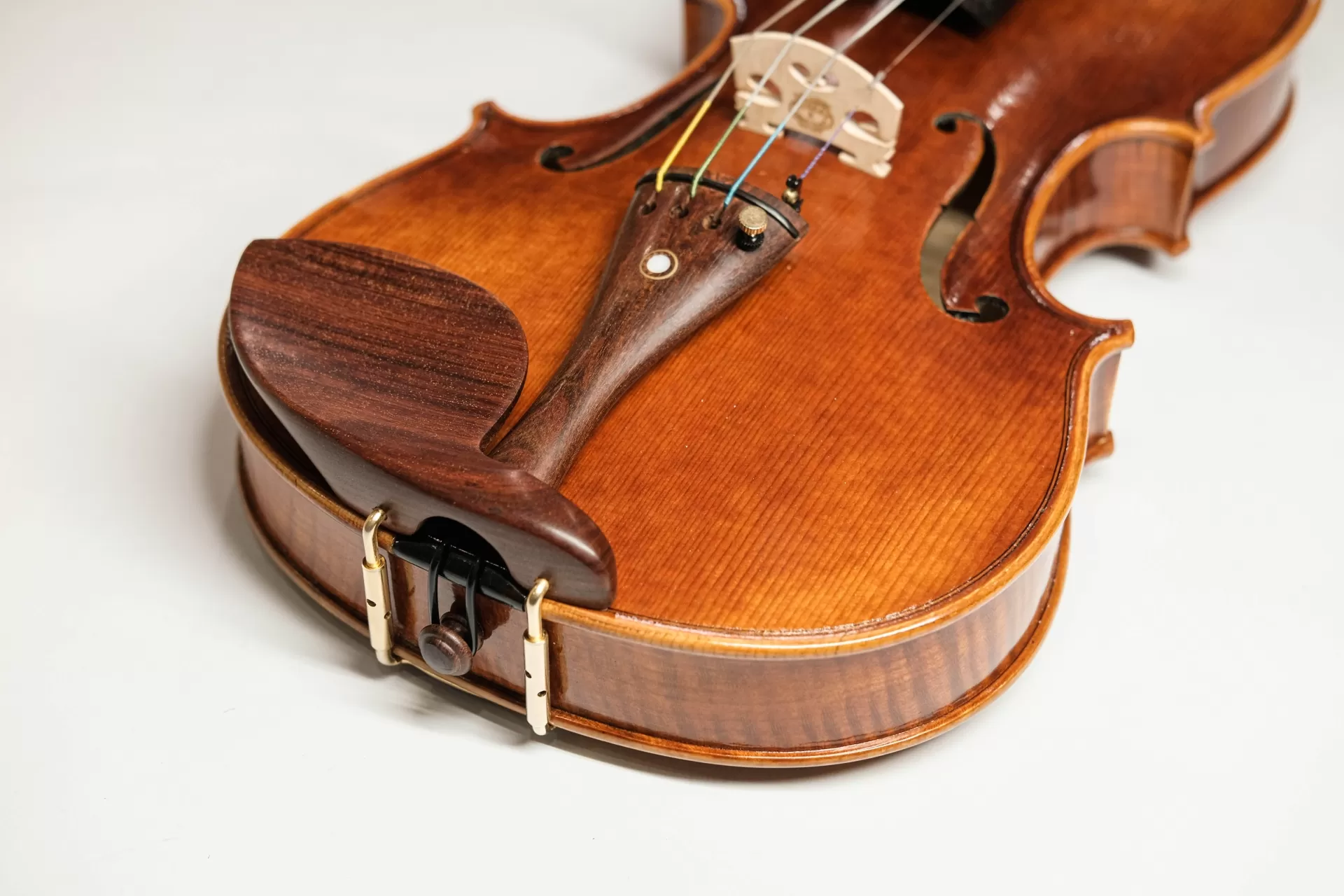 Violin Aurora AU08_Sản xuất thủ công