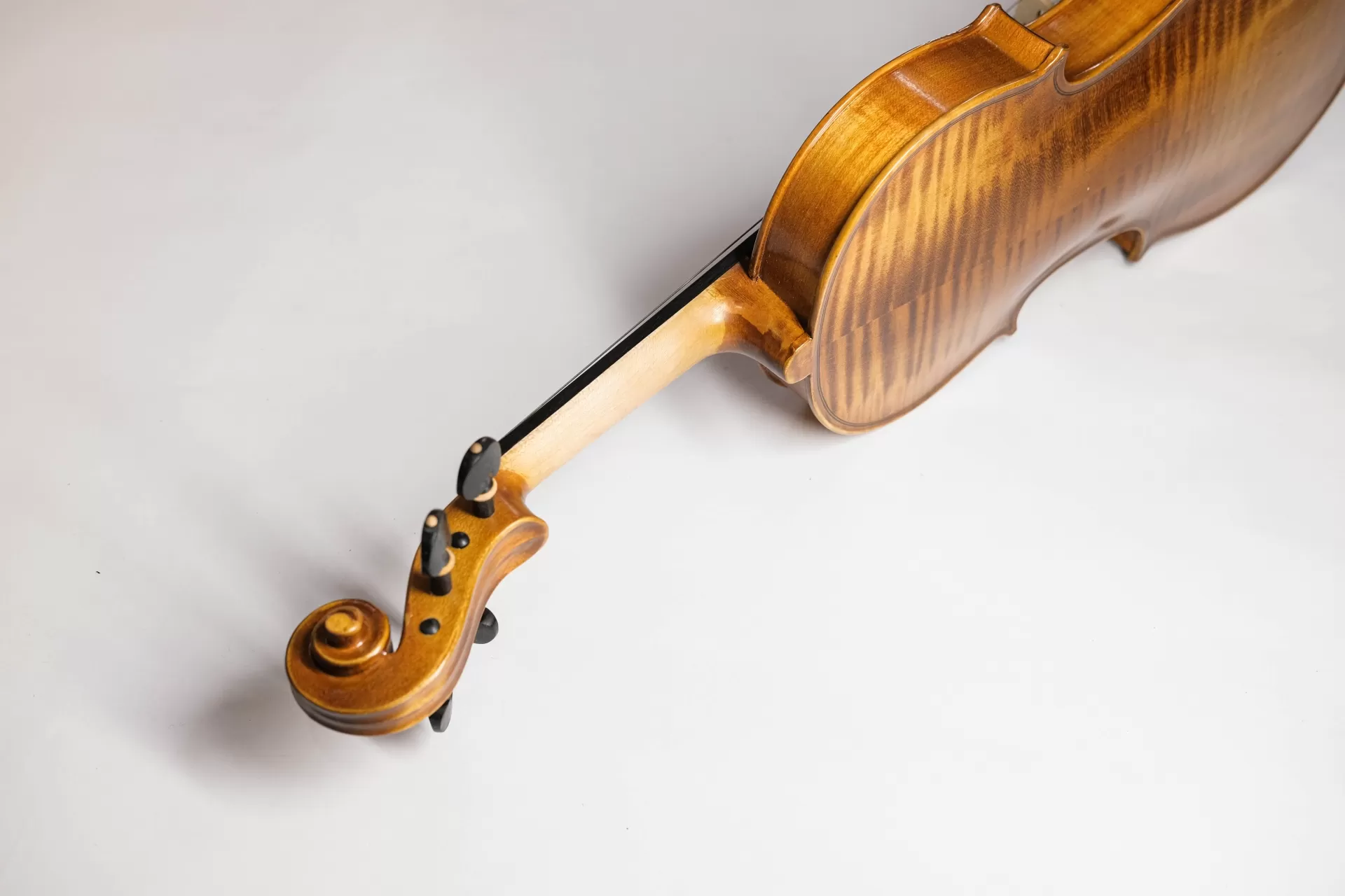 Violin Amati VF300, có setup cho người mới