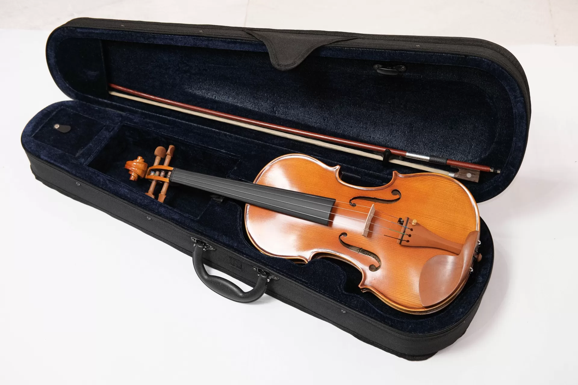 Violin Amati VW30M, có setup cho người mới